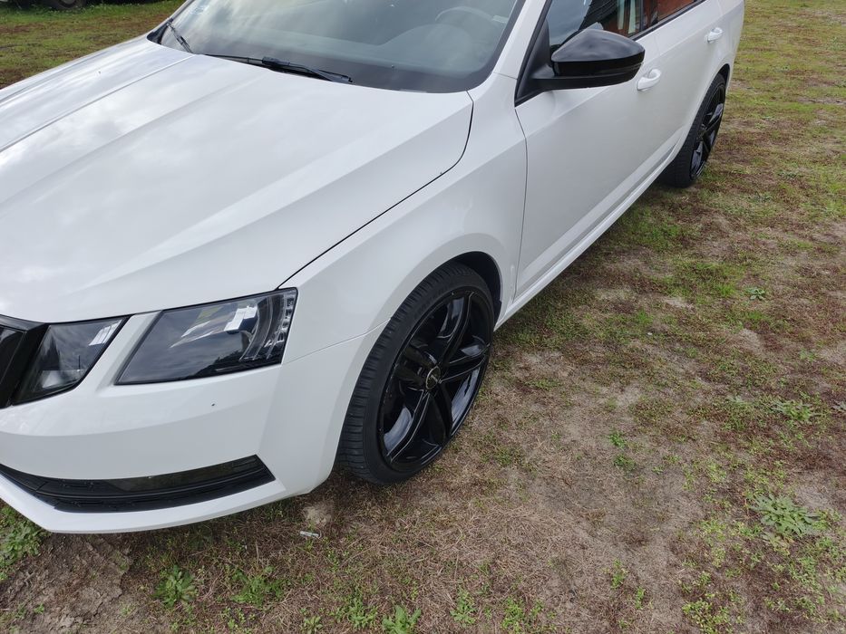 Felgi 5x112 rozmiar 19 wheelworld nowe opony wielosezonowe 225/35 19