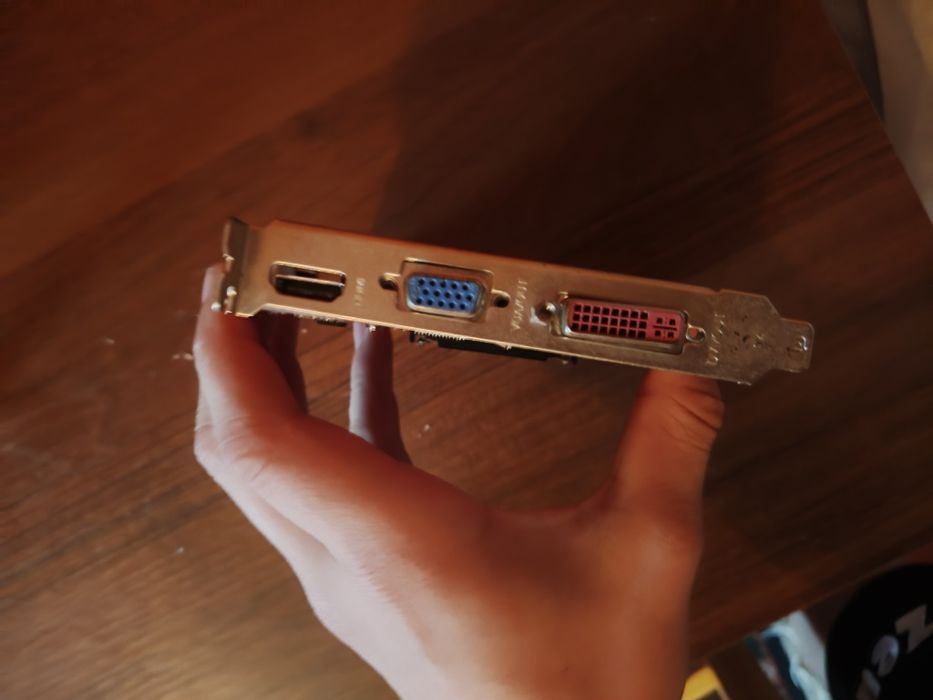 Видеокарта NVIDIA GeForce 7600 GT