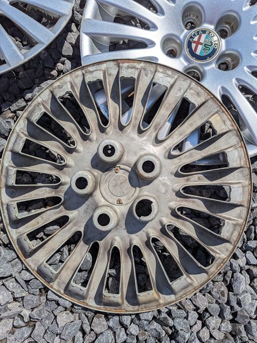 Kołpaki Alfa Romeo 16' oryginalne Alfa 159