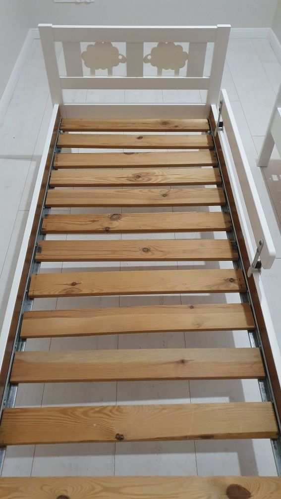 Łóżko łóżeczko dziecięce 70x160 ikea kritter poręcz białe
