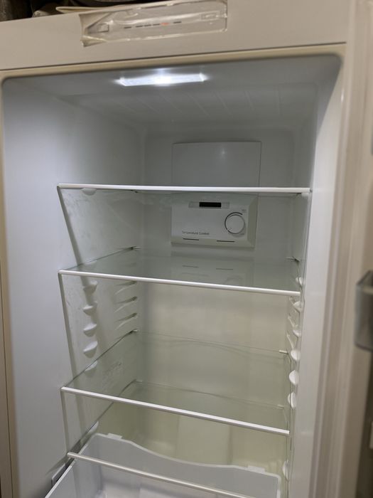 Холодильник Siemens KG36NNW30