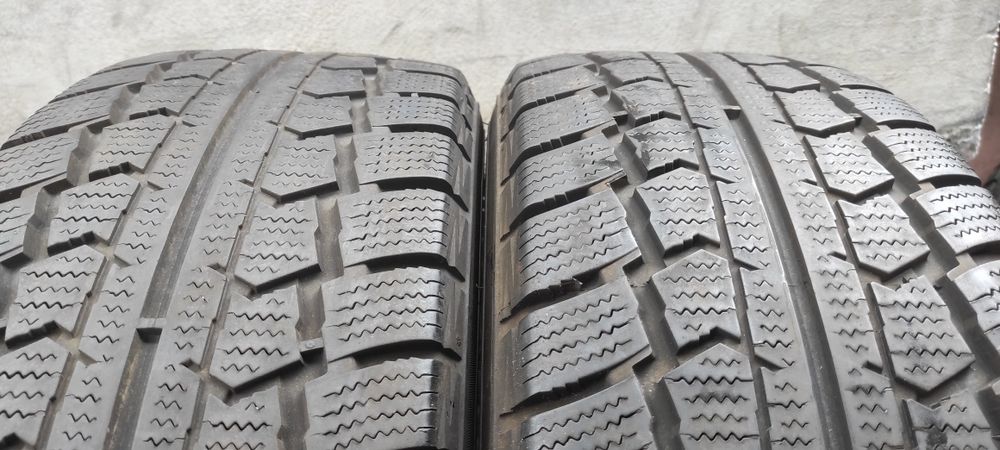 Zimowe 235/65/16C Zeta 2szt