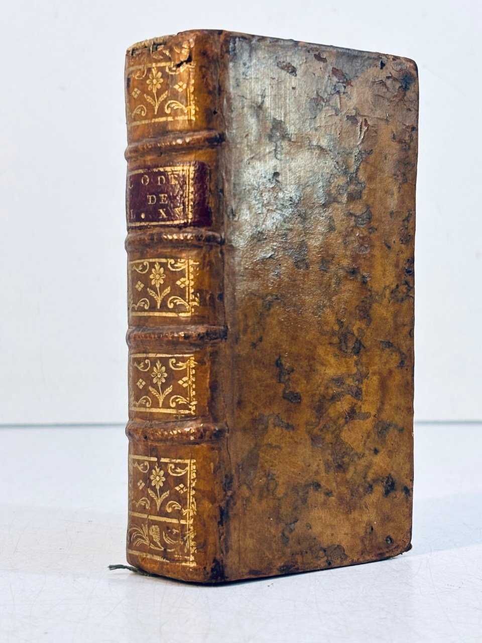 MUITO BOM exemplar sobre o direito francês no reinado de Luís XV. 1759
