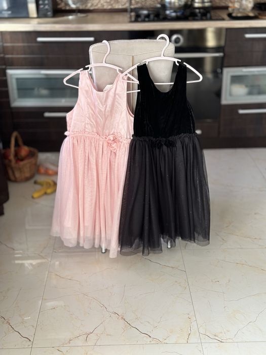 Платье H&M 8-9 лет