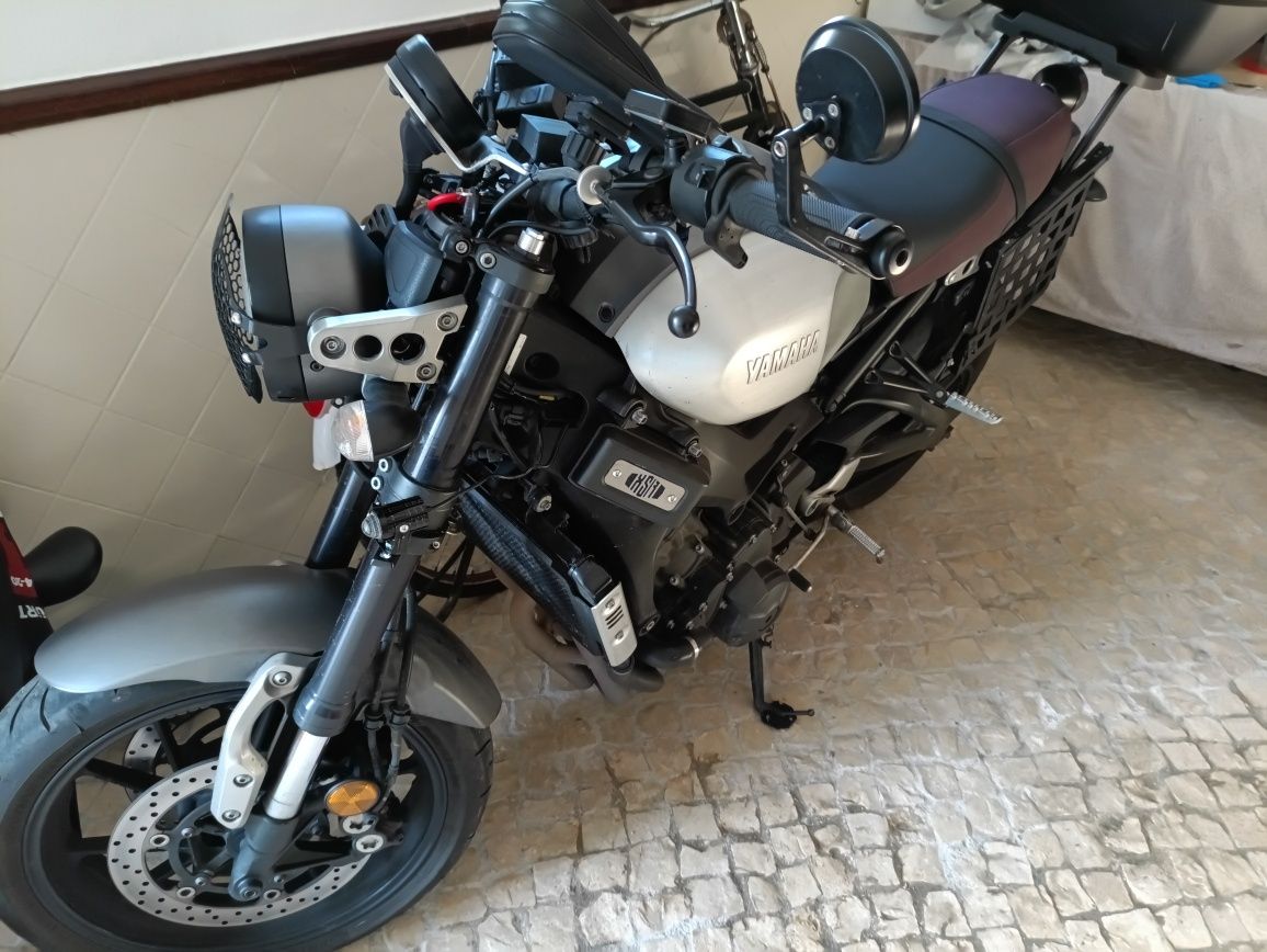 Yamaha XSR 900 Mota