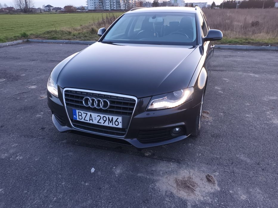 Audi A4 B8 2.0 TDI CR Xenon Led Skóra
