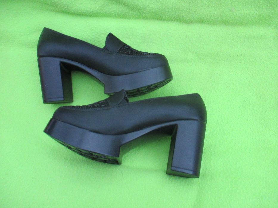 Шикарные женские туфли