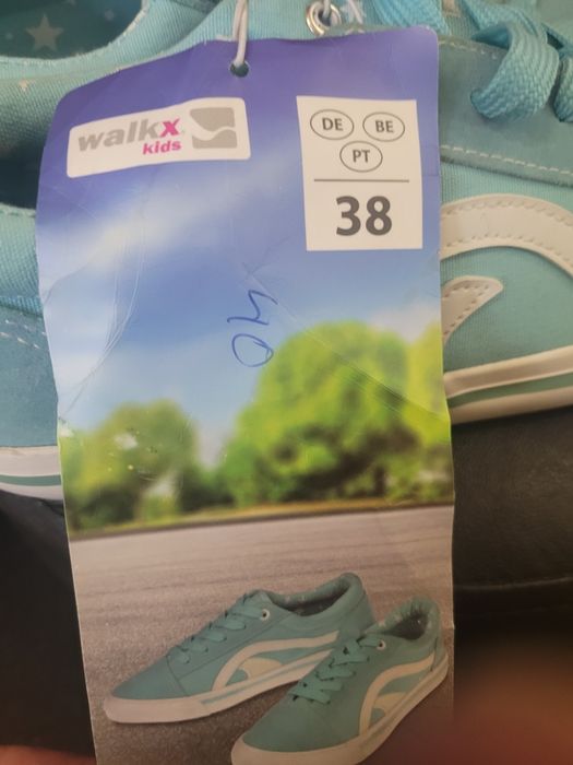 Trampki młodzieżowe roz 38. Walkx kids