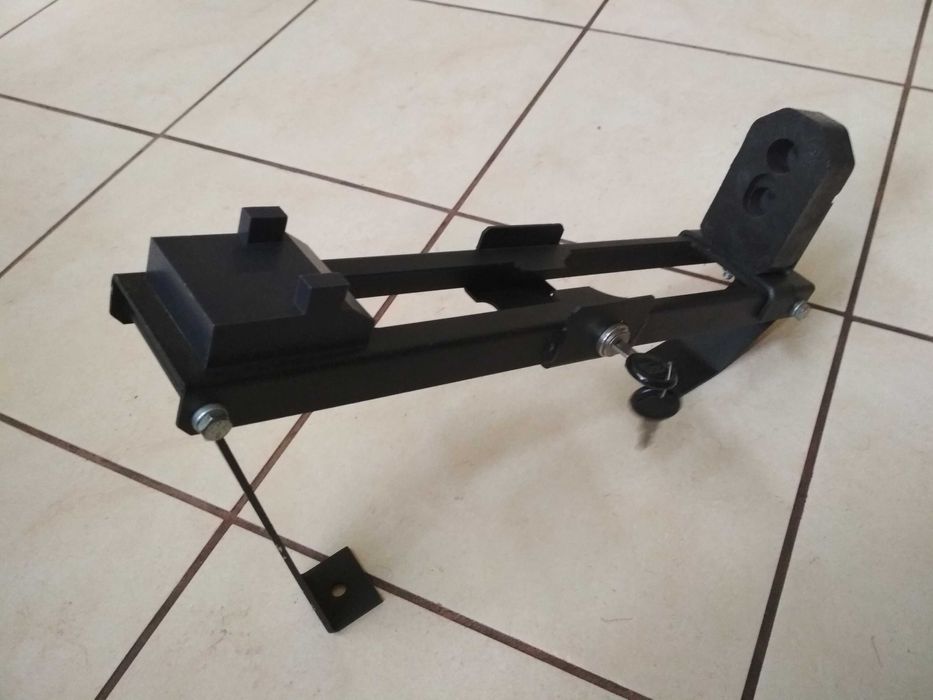 Uchwyt zabezpieczenie do broni pistolet PM