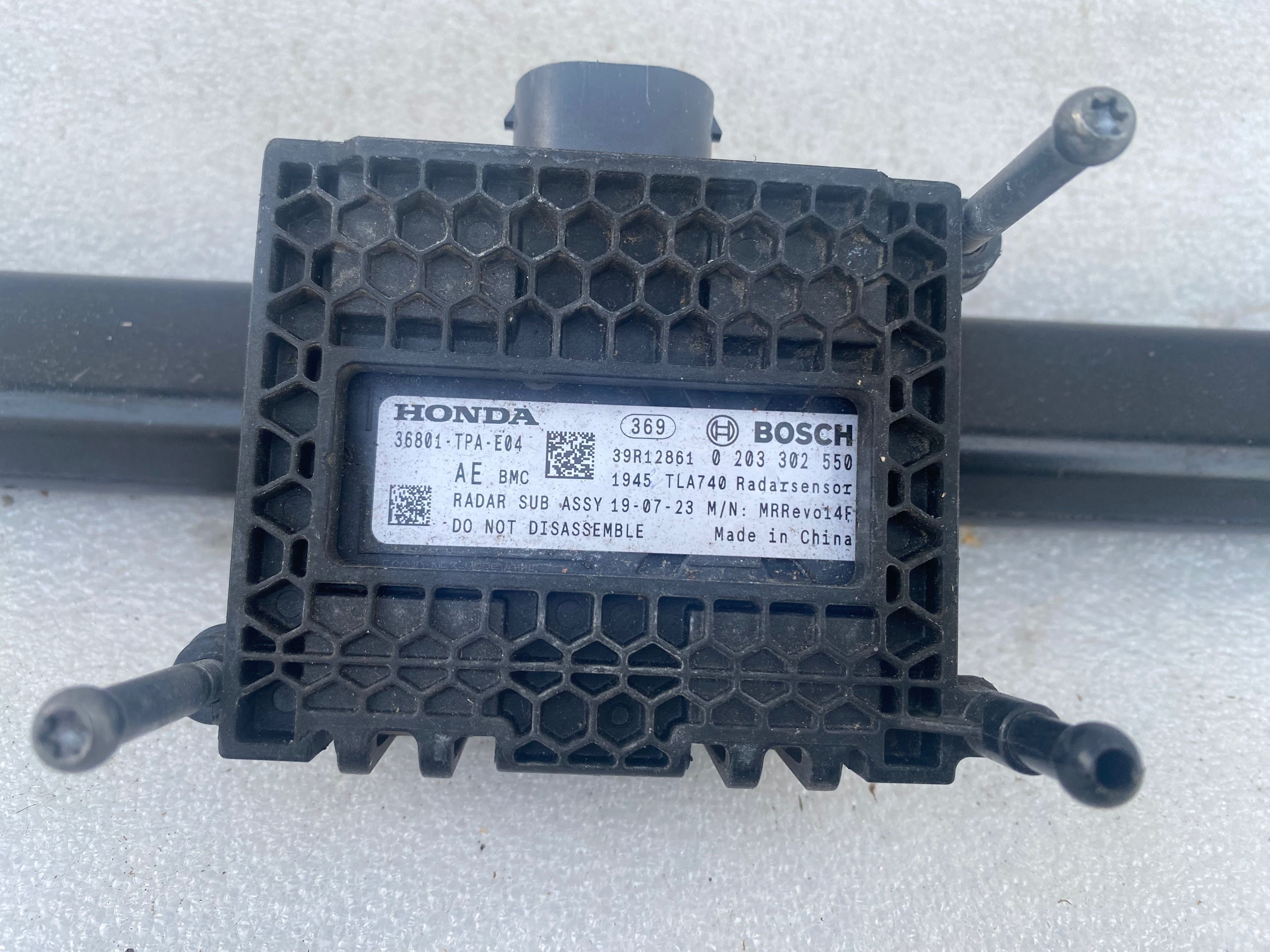 Radar sensor distronic  ACC Honda CRV 19