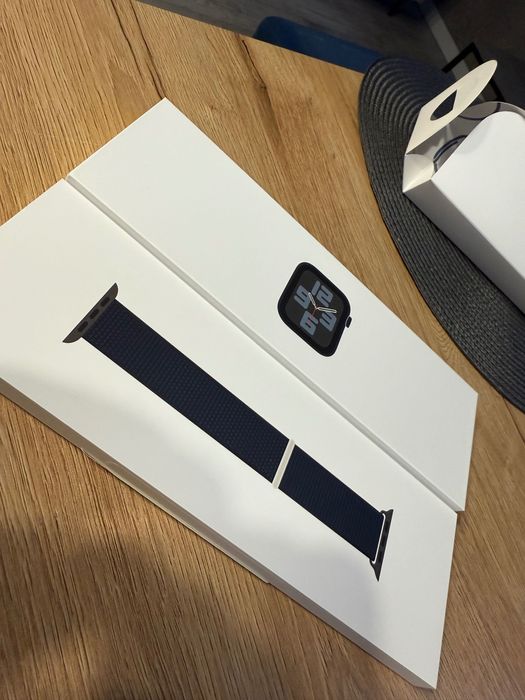 Apple Watch SE 2 44mm