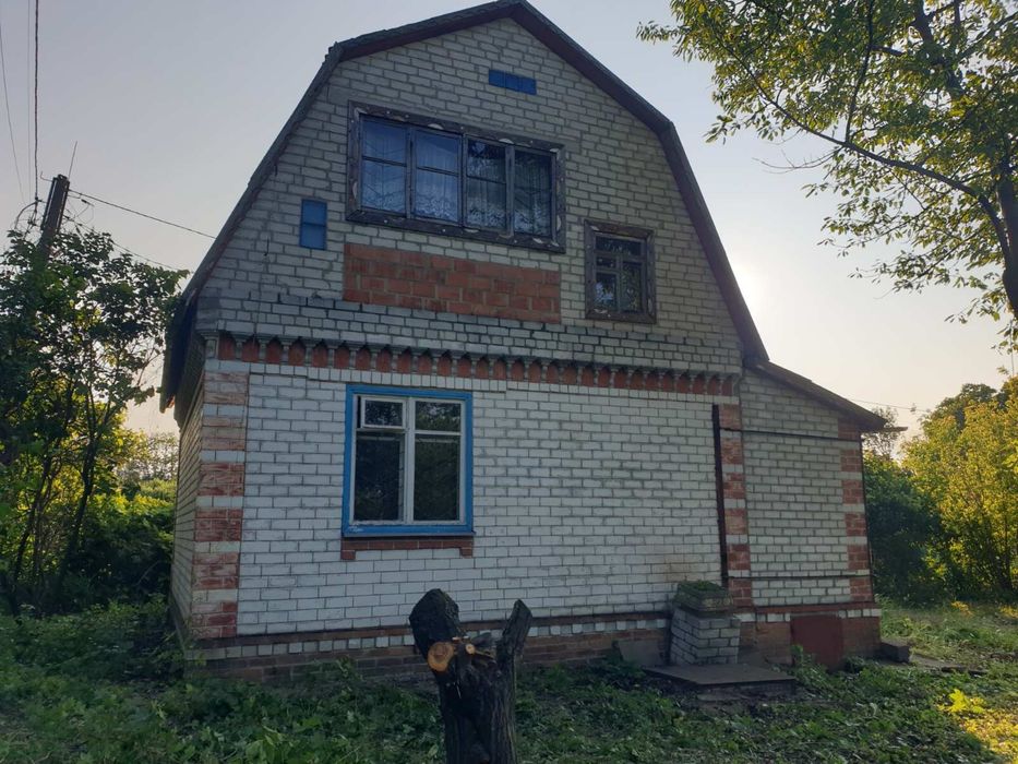 Продам двухэтажный дом