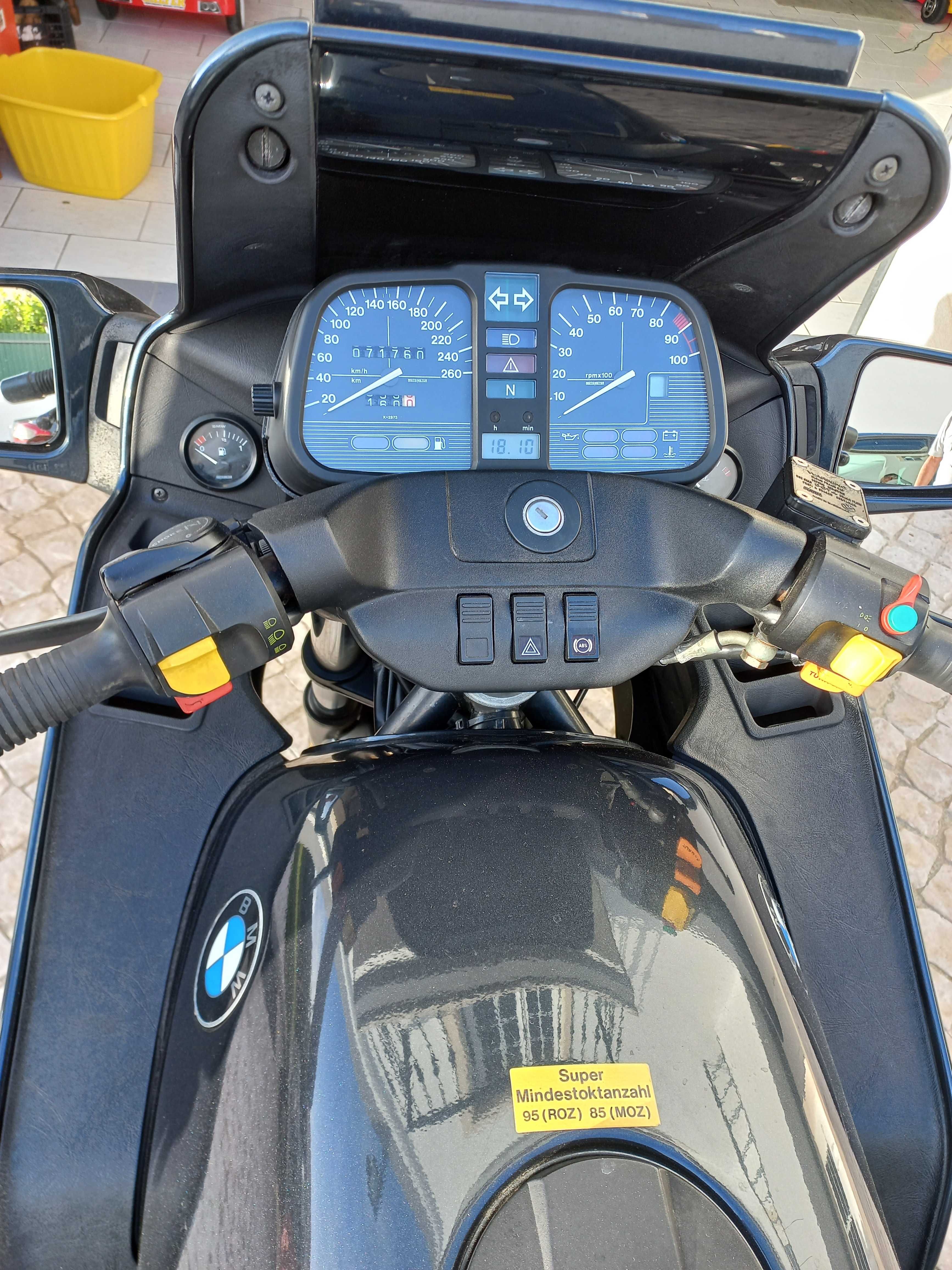 Moto BMW K1100 RS