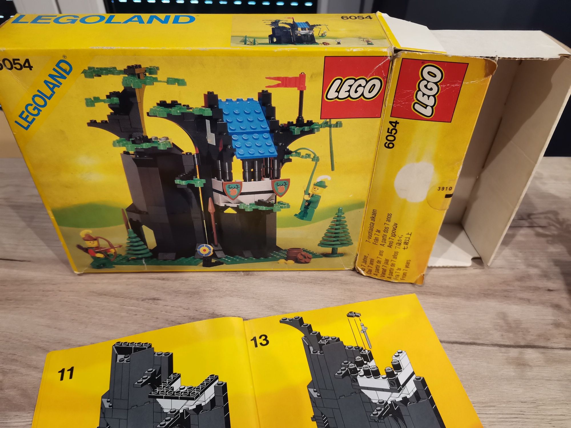 Lego zestaw 6054 z pudelkiem, kompletny