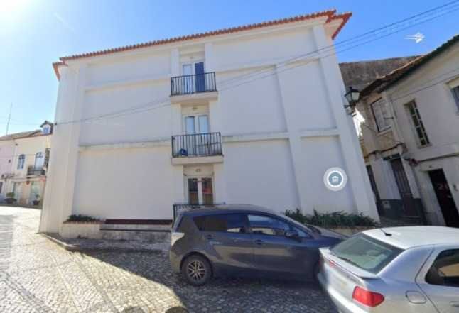 Prédio em Santarém 270K REMODELADO