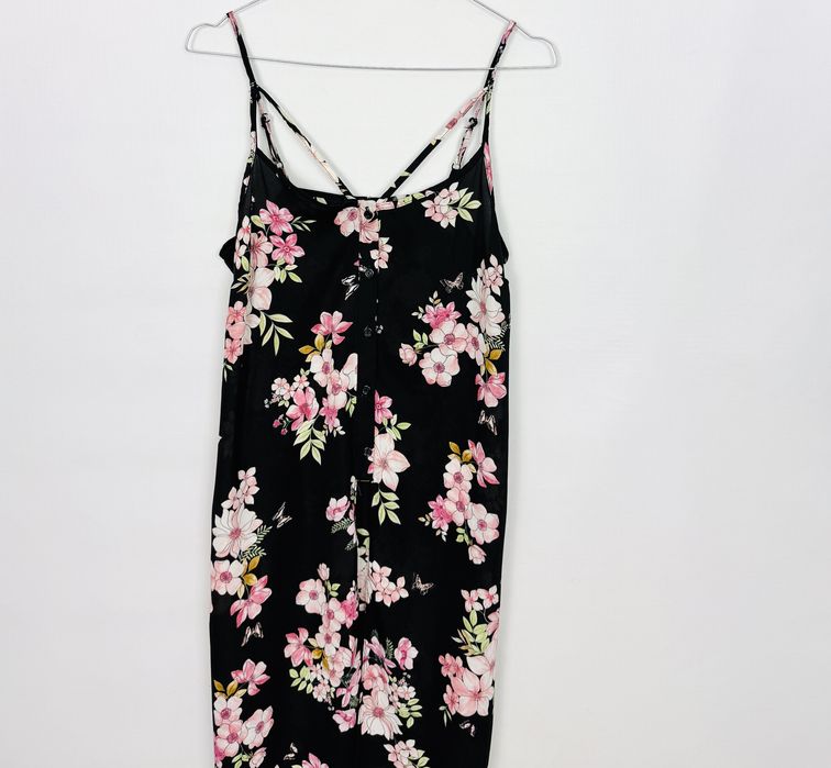 Czarna tunika na ramiączkach w kwiatowy wzór L 40 Atmosphere