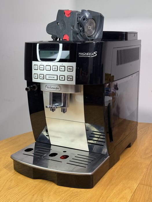 DeLonghi Magnifica S Cappuccino