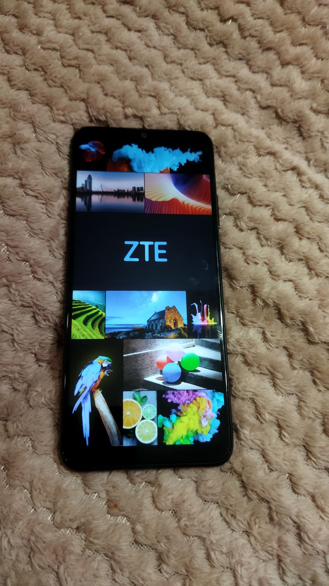 Смартфон ZTE Blade V 2020 4/128