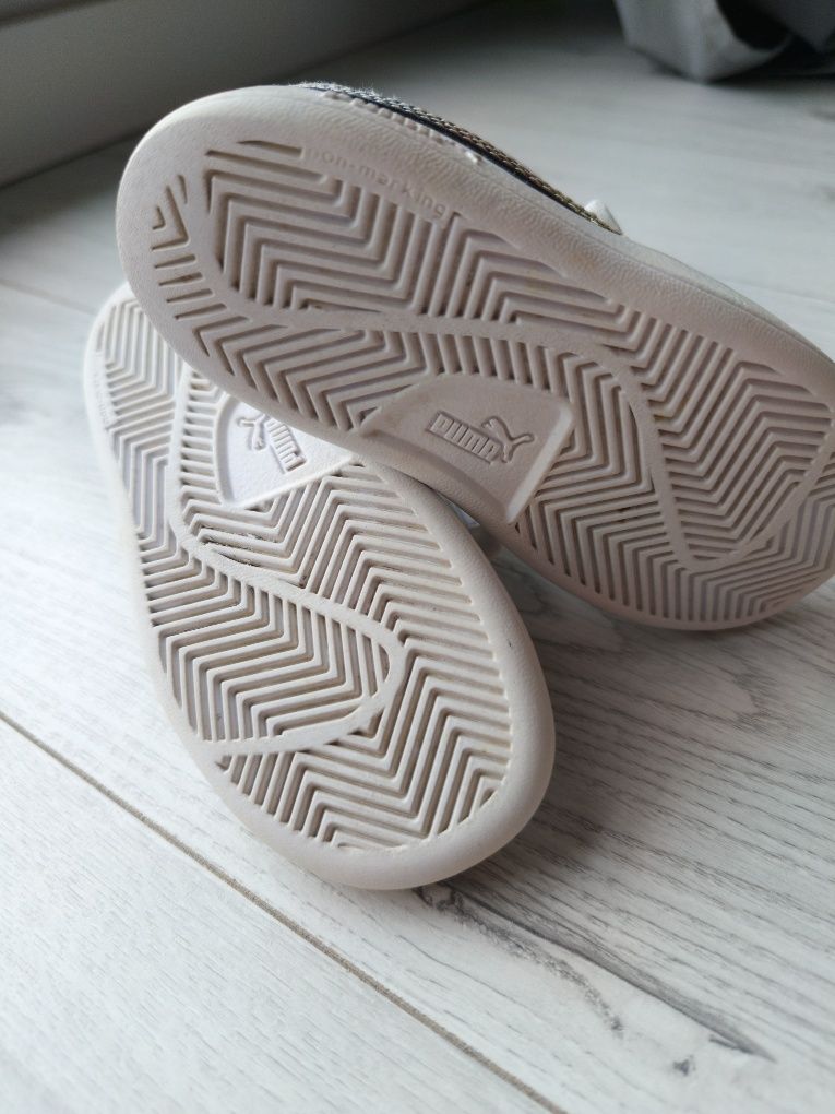 białe sneakersy dziecięce Puma Smash Olympic
