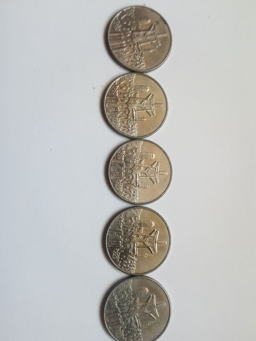 10lat Solidarnosc nowa moneta 10000zl-90