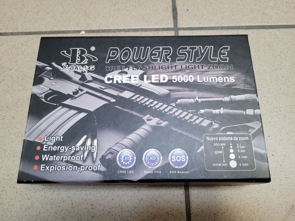 Latarka Power Style Cree LED 5000 Lumines