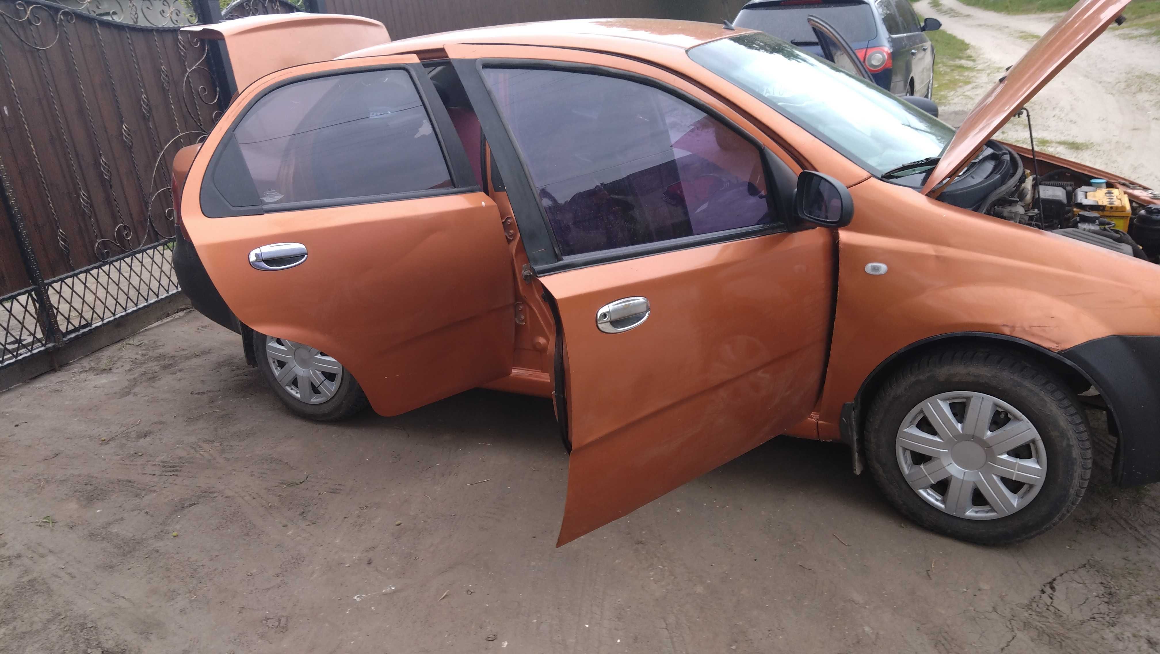 Продам Chevrolet Aveo 2006 року