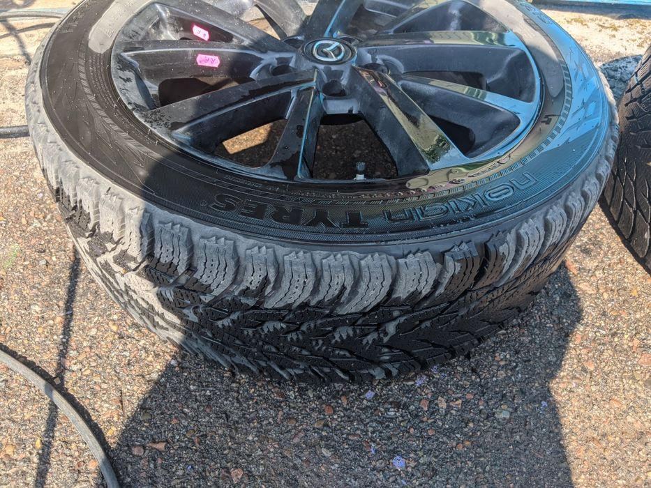 Колеса диски гума для Mazda MX-30 Nokian Tyres Hakkapeliitta R3 SUV 21