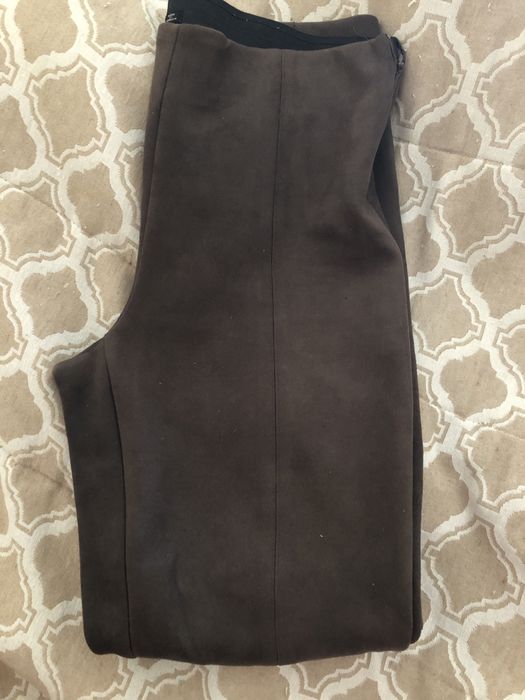 Calcas de camursa Zara