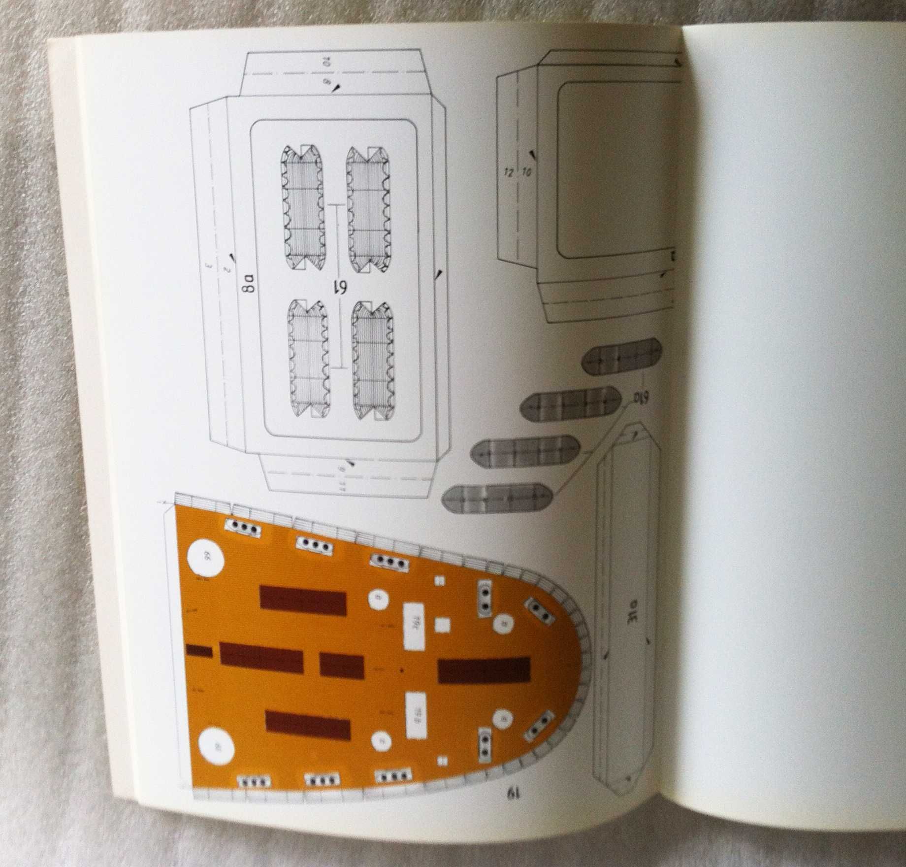 Antigo Álbum construir o "Titanic" da Taschen ~ 135 cms comp. ~ RARO