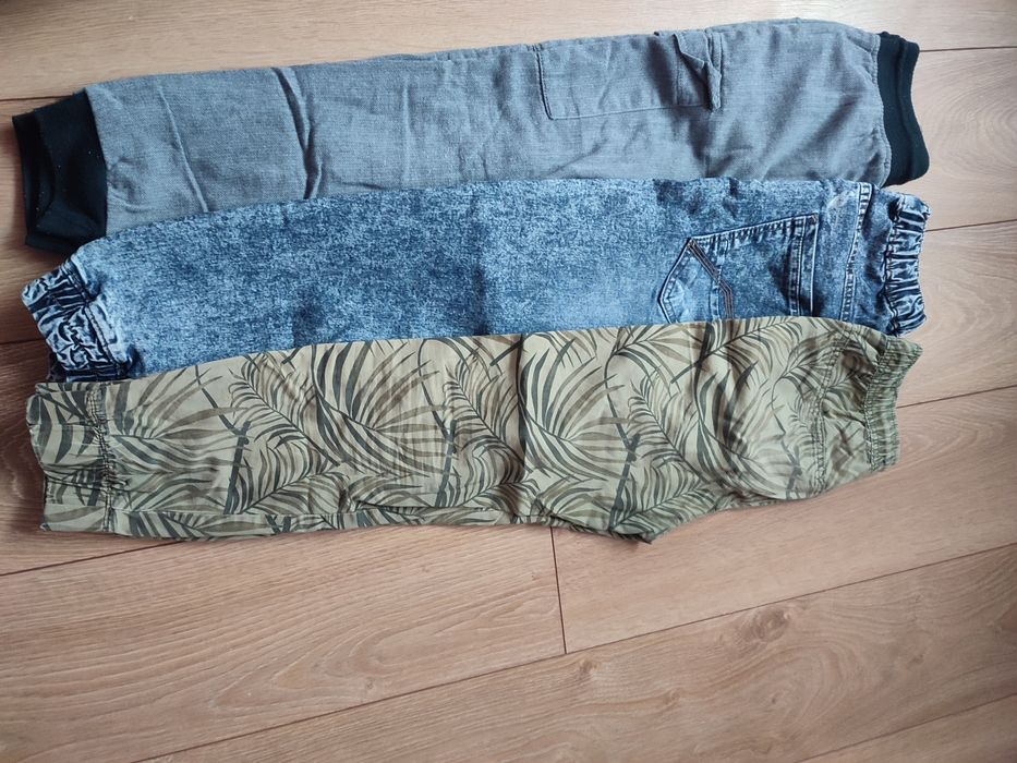 Spodnie chłopięce 146