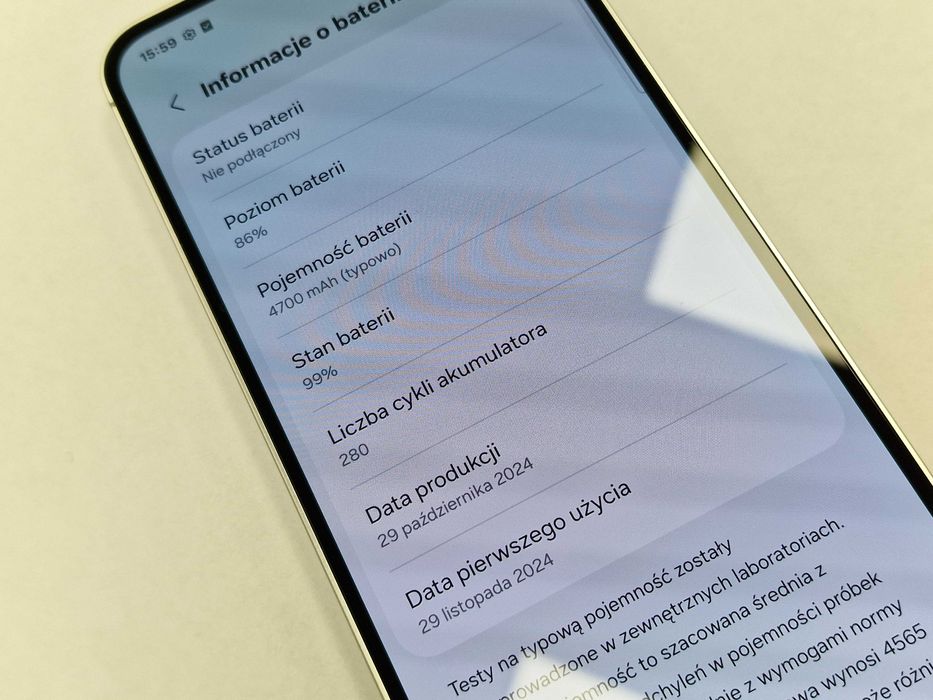 Samsung Galaxy S24 FE 5G/ 8GB/ 128GB/ Mint/ Grade A/ + ładowarka