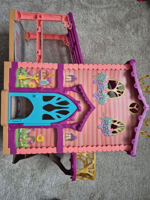 Domek i lalki Enchantimals