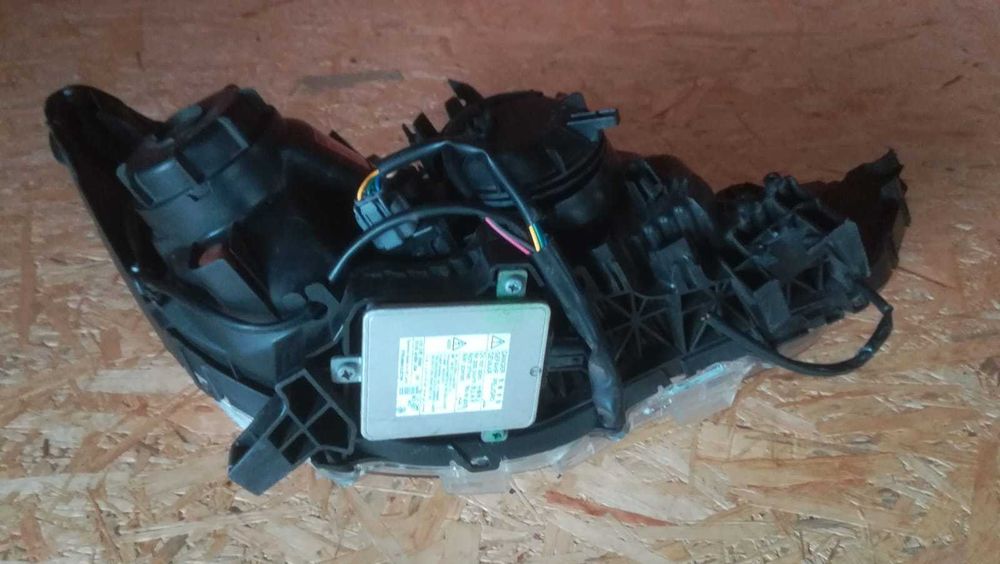 ASX LIFT drzwi listwy lampa xenon ksenon tarcze tylne tył kolor U25