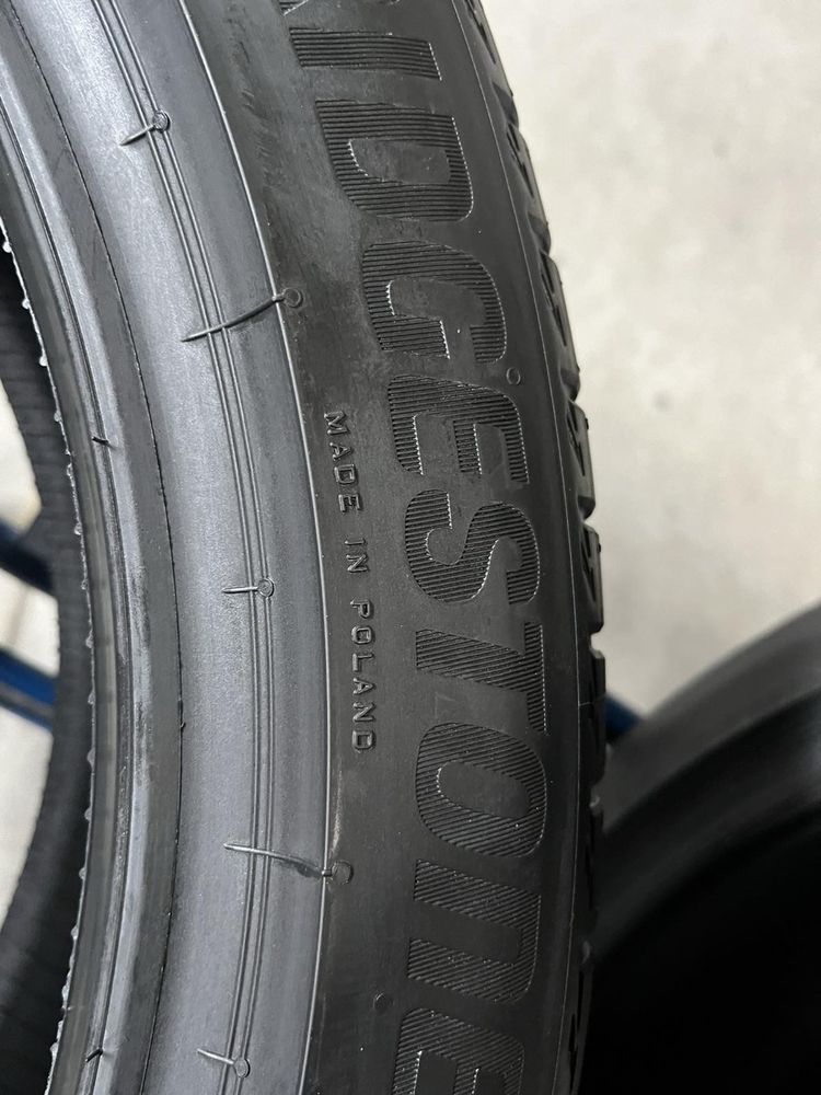 245/45/19 R19 Bridgestone Turanza T005 4шт нові