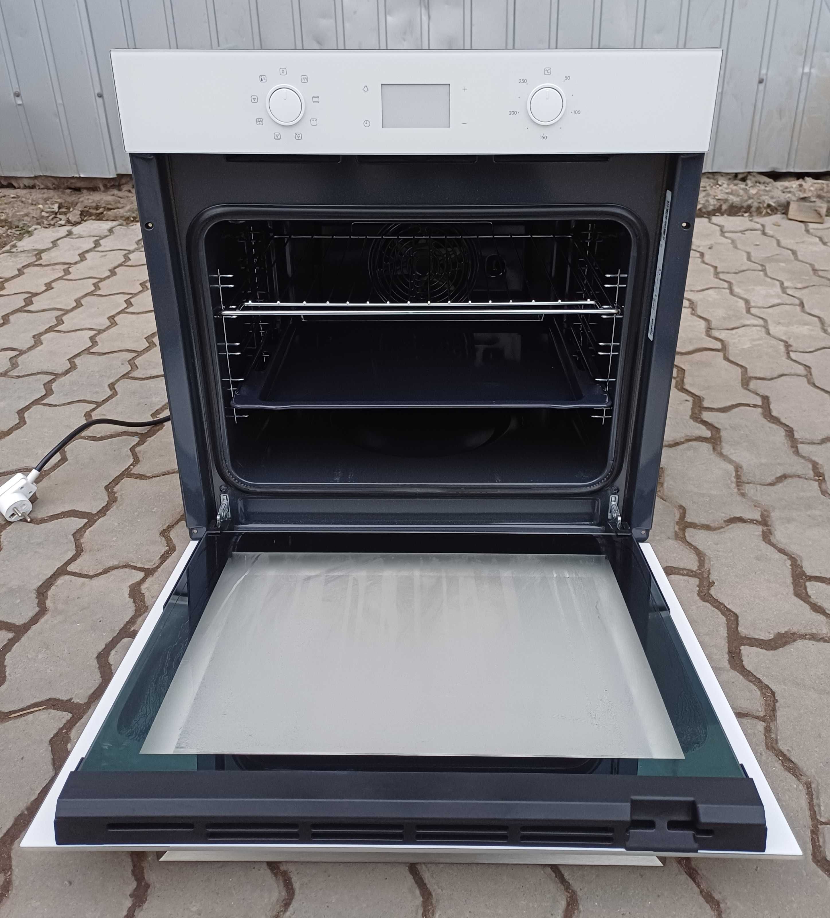 Встраиваемая духовка духовой шкаф Икея Ikea FXJM6 OV BJ01 белая