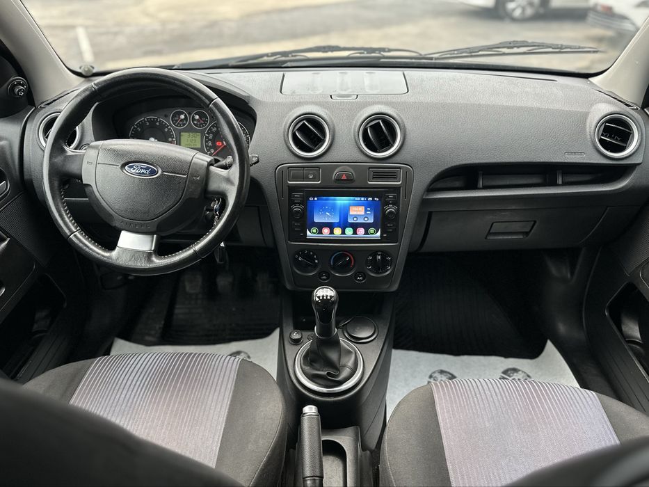 FORD FUSION 2010 року, 1.6 бензин, механіка, передній привід.