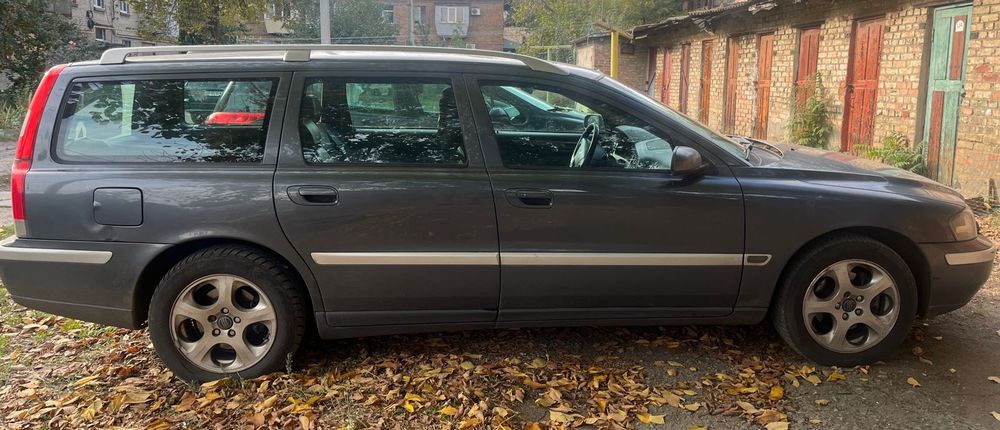 Volvo V 70 2.4 TDI, 2004