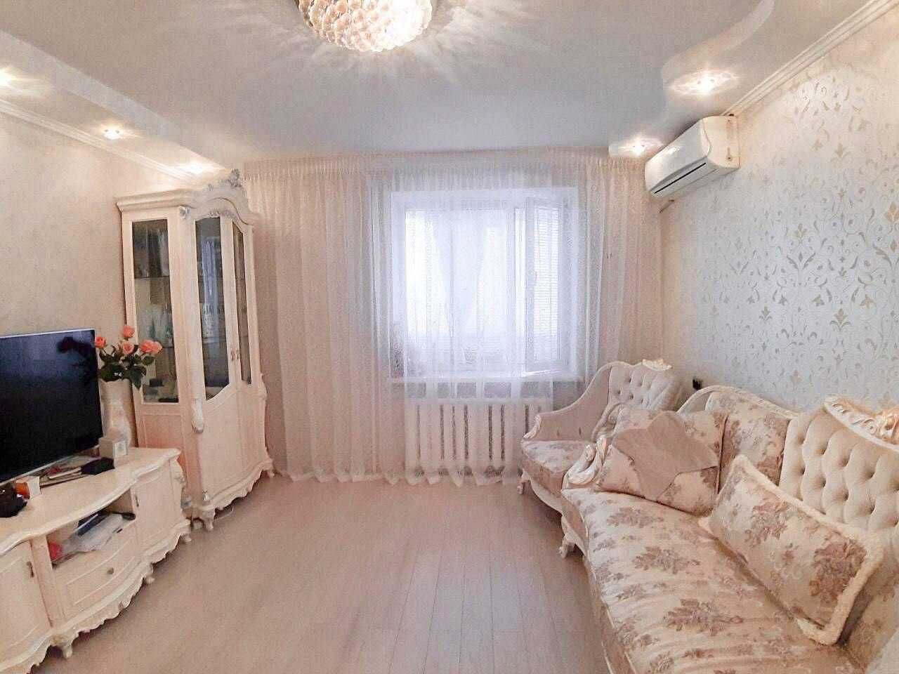 Продам 3 кімнатну кв-ру на вул. Сахарова/Заболотного