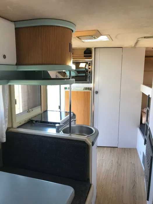 Autocaravana Laika Ecovip 2, Ford Transit 2.5 TD, Série Ouro,6 lugares
