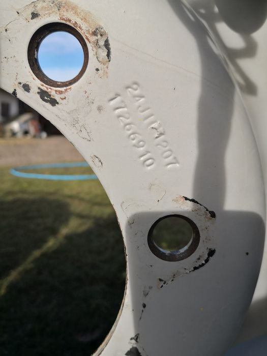 Koła 2szt.320/70r24 TAURUS. Zetor proxima