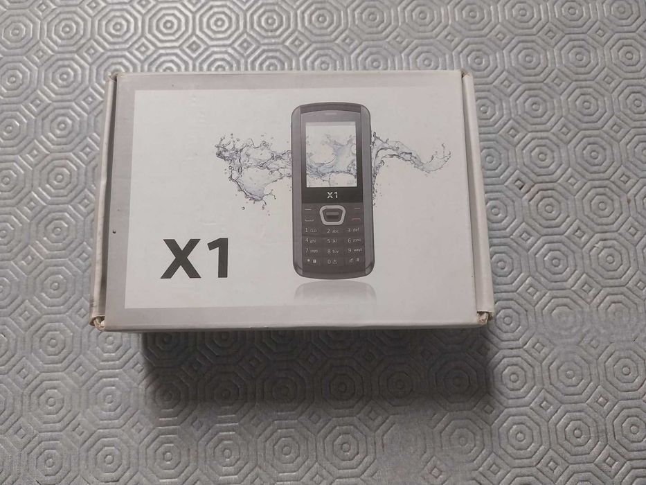 Telemóvel X1 novo