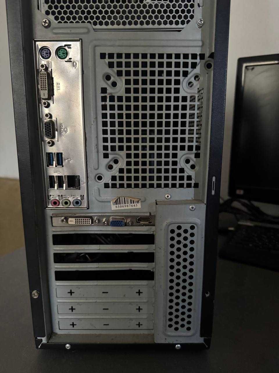 Системний блок AMD R7 350 2gb athlon 860k 4ядер 8gb ddr3 hdd 320 gb
