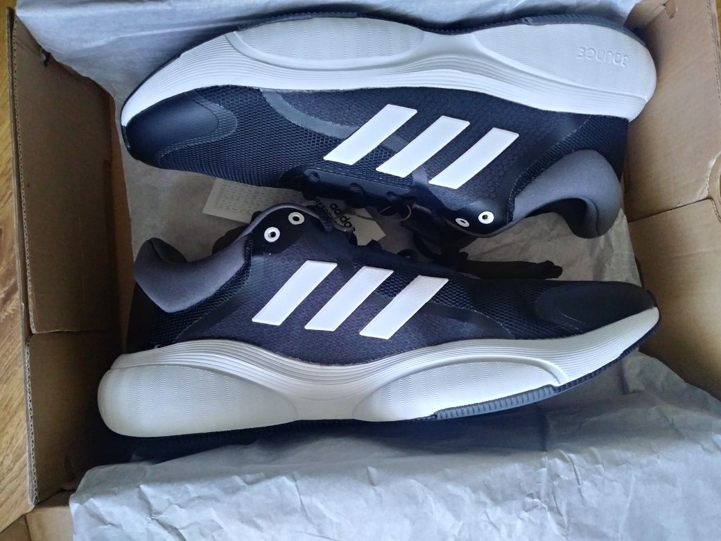 buty running adidas response gw 6646 rozm.45 1/3 (29 cm.)