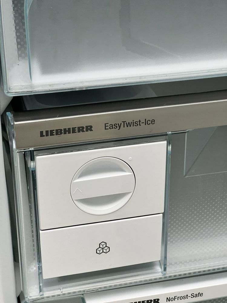 Холодильник Liebherr CBNef 4815 BioFresh Ледогенератор TachPod Гаранти