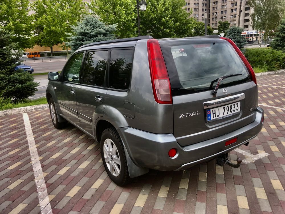 Nisan X -Trail Для військових