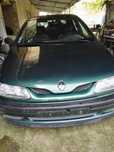 R.Laguna 1.8  mas  vendo algumas  peças. Já nao tenho motor ,