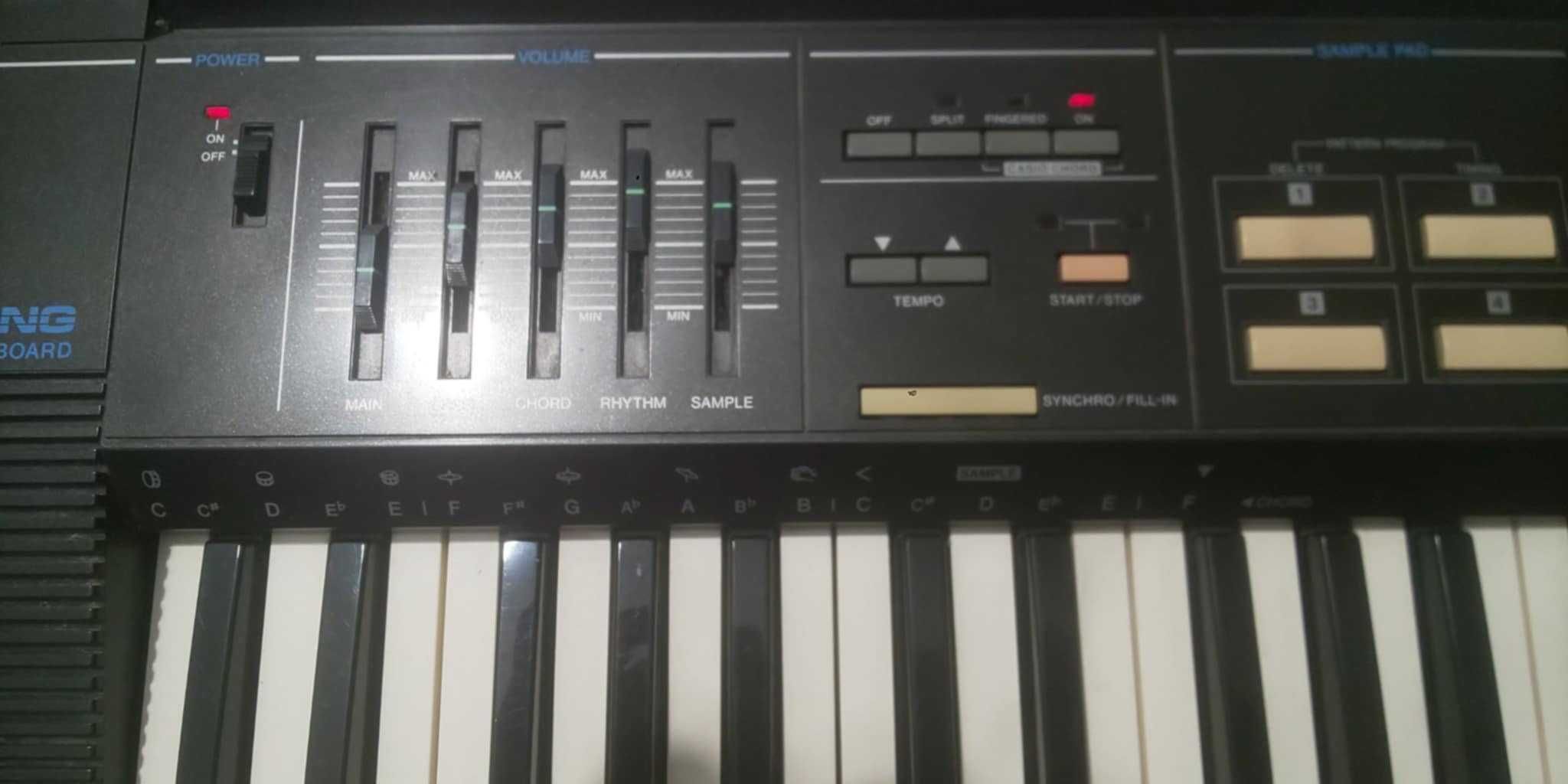 Casio SK-2100 Sampler Keyboards