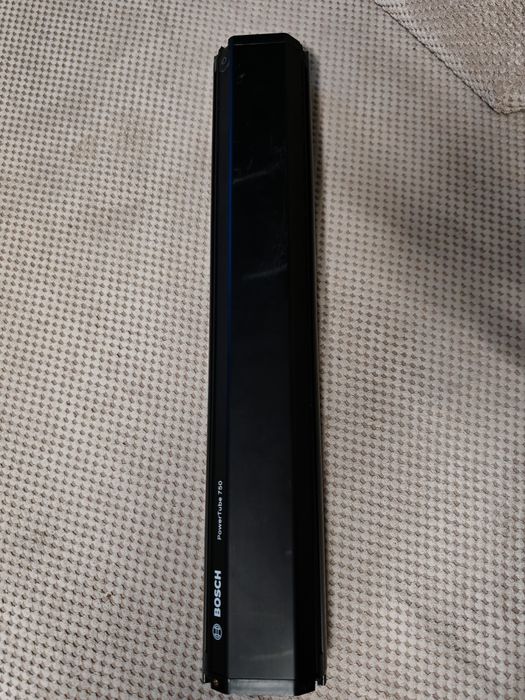 Bosch powertube 750 pionowa sprawna, ładuje się do  75% powtarzalnie