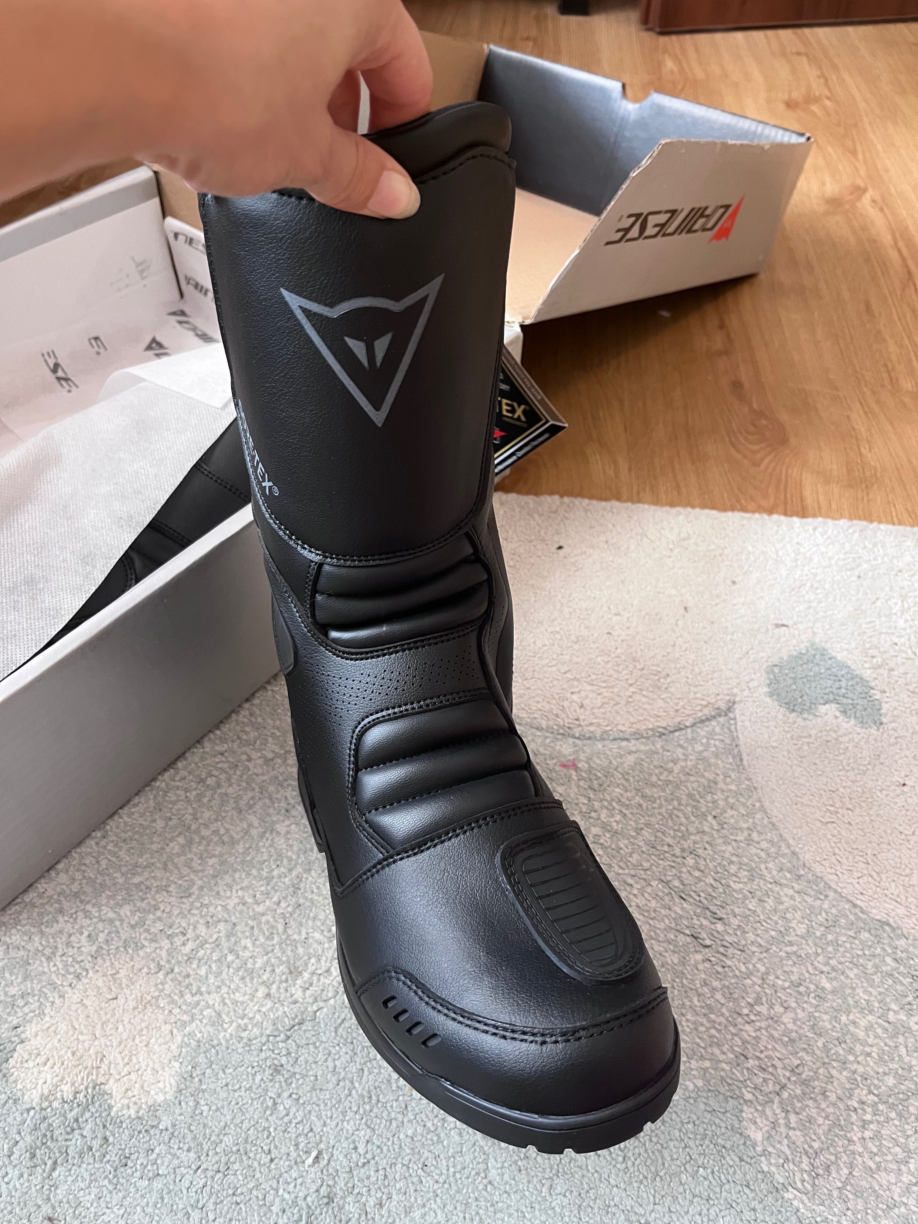 Buty motocyklowe Dainese Freeland Gore-Tex