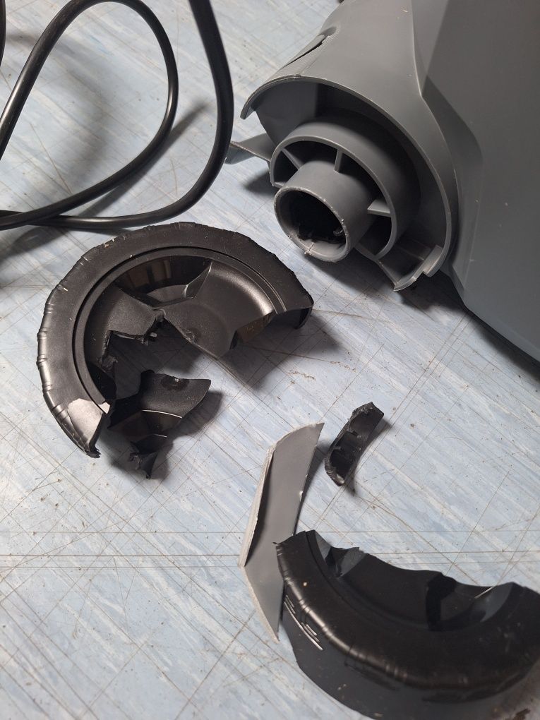 Odkurzacz uniwersalny na mokro i na sucho Karcher NT 22/1 Ap L